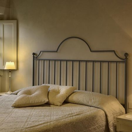 Hostal Borgo Casalvento Cantagrillo Habitación foto